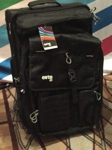 Tour bag with detachable backpack
